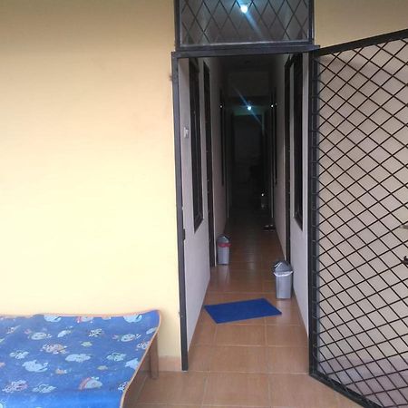 Hotel Danyshom Cikarang Exterior foto
